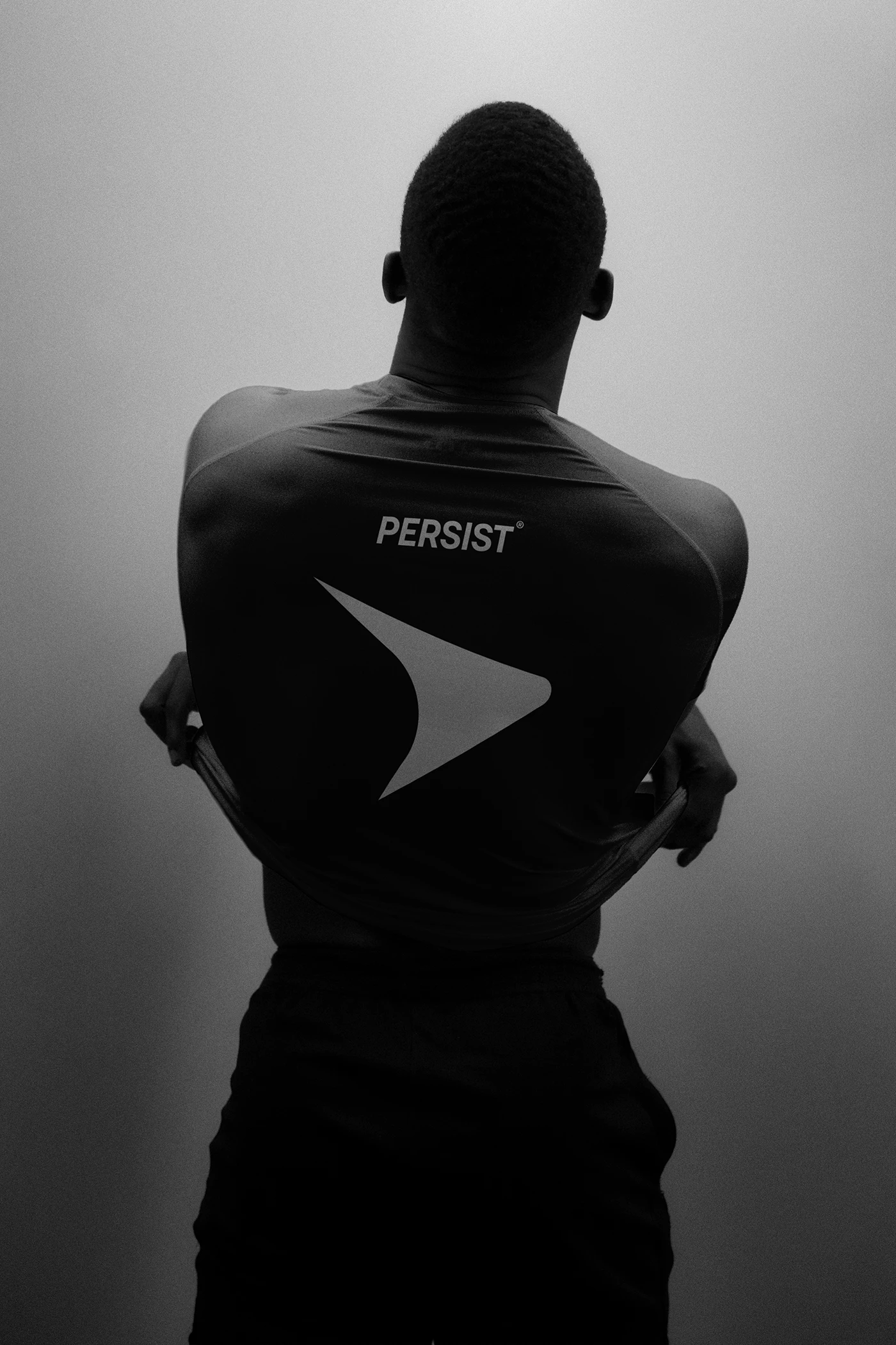 Persist Sportswear | Branding & Visual Identity - image 8